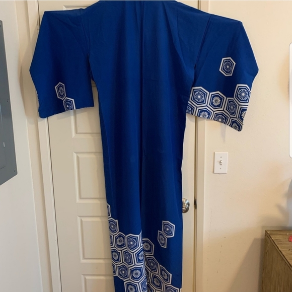 Vintage Kimono - Picture 2 of 5